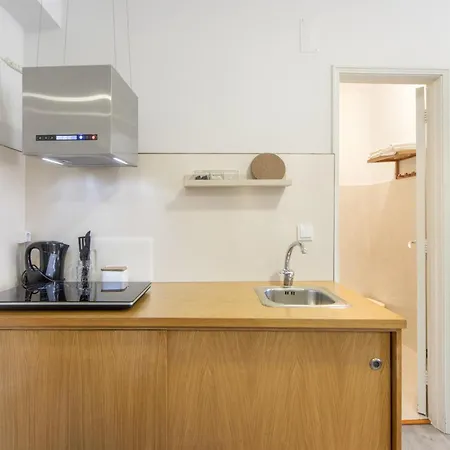 Apartment Praca Al Sao Joao da Madeira